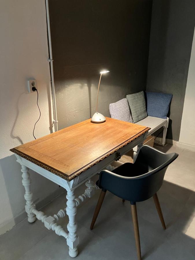 Chambre avec petit-déjeuner en Provence Luberon La Tour-dʼAigues Esterno foto