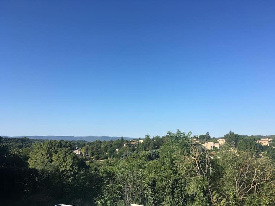 Chambre avec petit-déjeuner en Provence Luberon La Tour-dʼAigues Esterno foto
